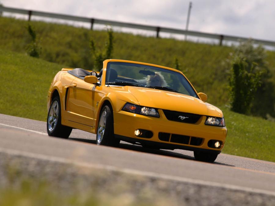  Ford Mustang SVT Cobra Convertible 2002 года  (фото 84 из 103)